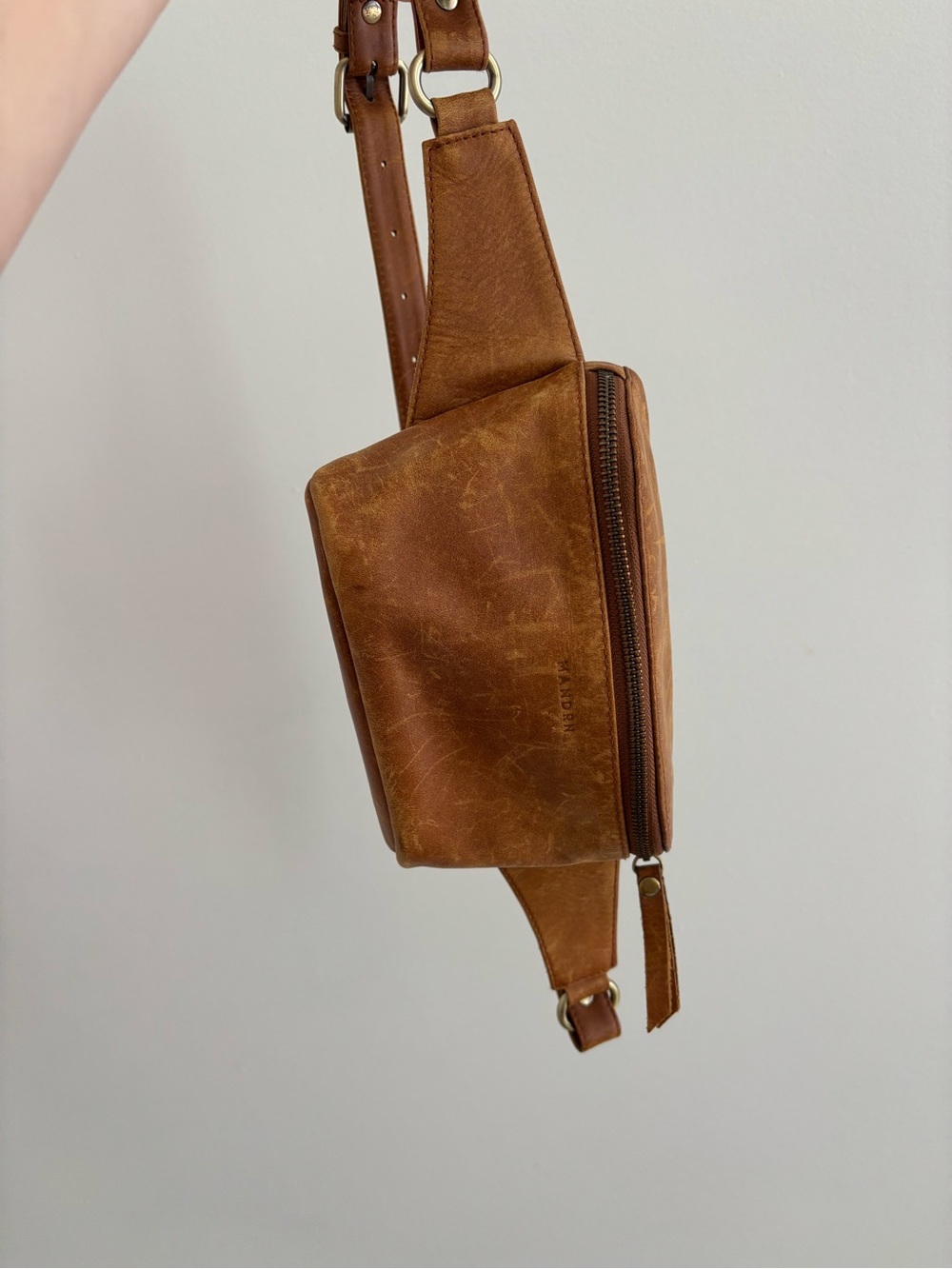 Classic Tan Leather Crossbody Belt Bag by Sanden - Picture 4 of 4